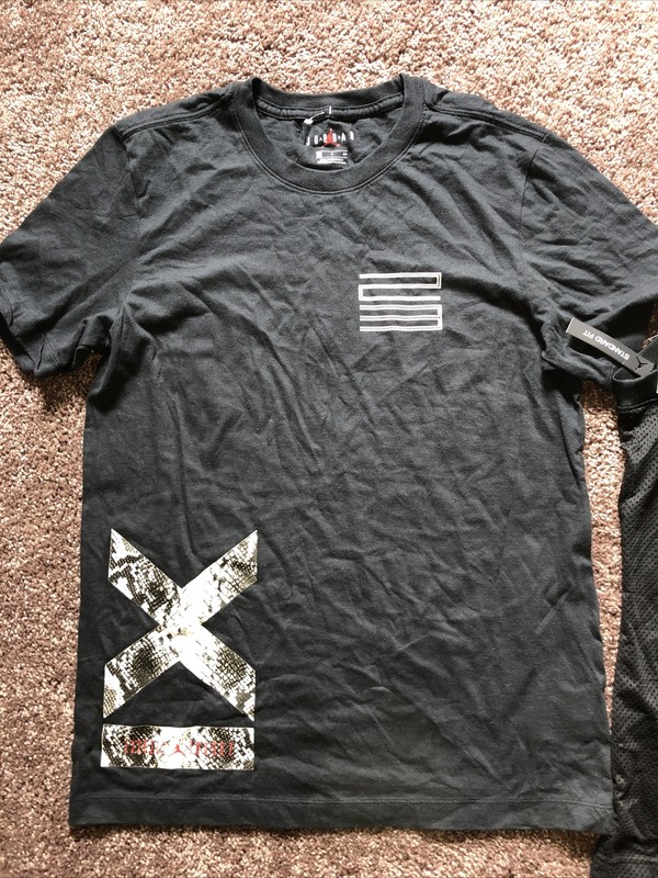 Nike Jumpman Air Jordan Retro 11 Snakeskin Black Jersey Size S AND Black Shirt S gallery