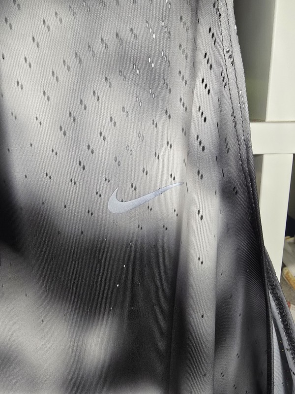 NWT Nike Running Division Breathe Mens Dri-FIT ADV Running Singlet XL HJ4146-010 gallery