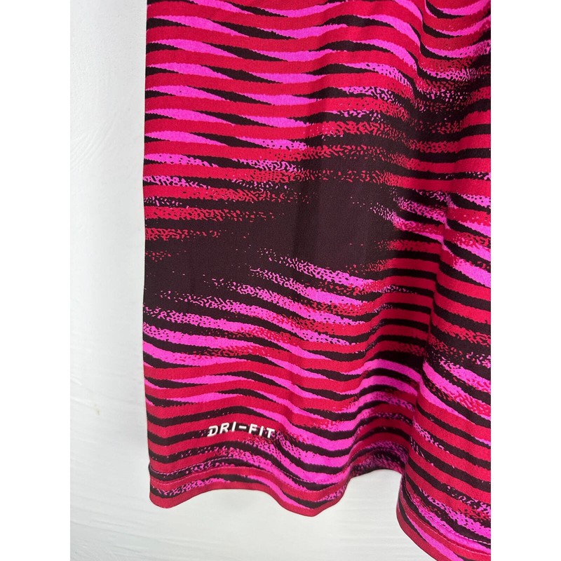 Nike Dri Fit Tee Size Medium Pink Purple Athletic Running Activewear T-Shirt gallery