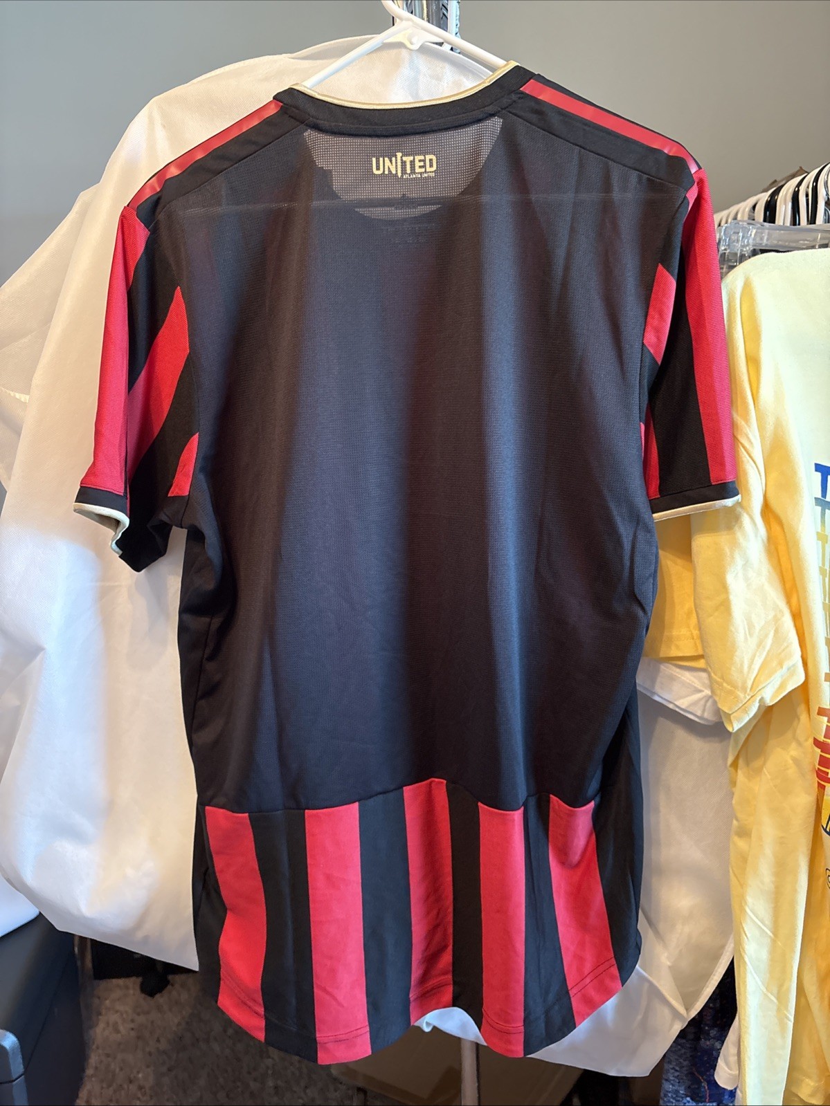 Adidas Men’s Large Jersey Atlanta United FC New With Tags gallery