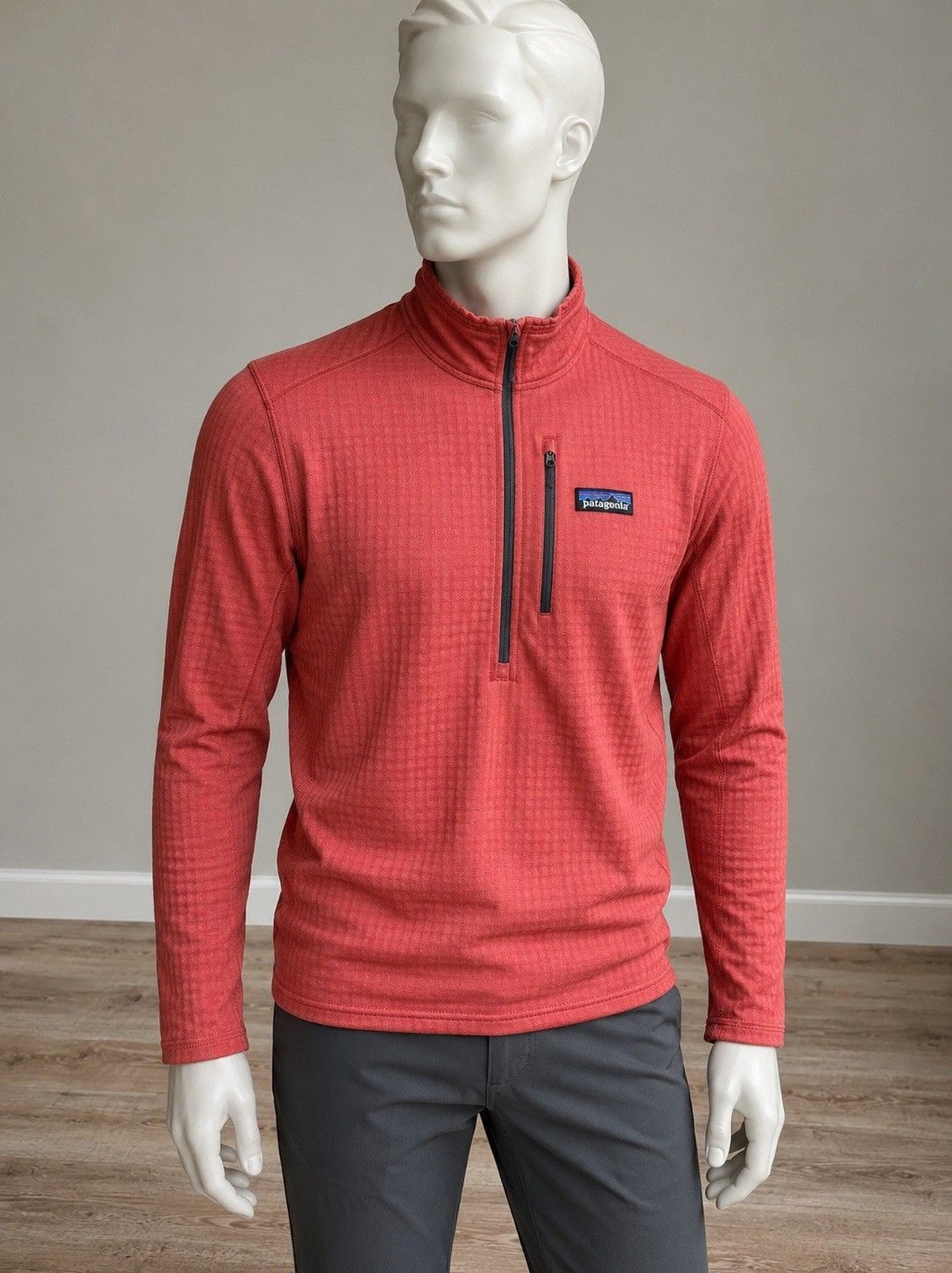 Patagonia Men's Rust Red 1/4 Zip Long Sleeve Mock Neck Pullover Polyester Size S gallery