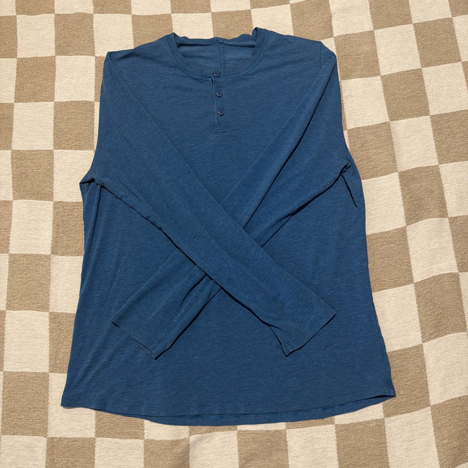 Lululemon 5 Year Basic Mens Long Sleeve Henley Heathered Pewter Blue, Size L/XL gallery
