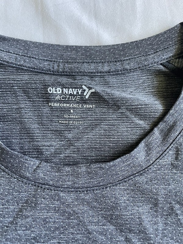 Old Navy Active Performance Vent Men's Heather Gray Long Sleeve Crew Tee S gallery