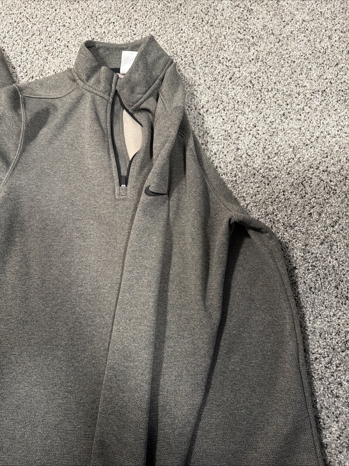 Nike Men’s 1/4 Zip Pullover gallery