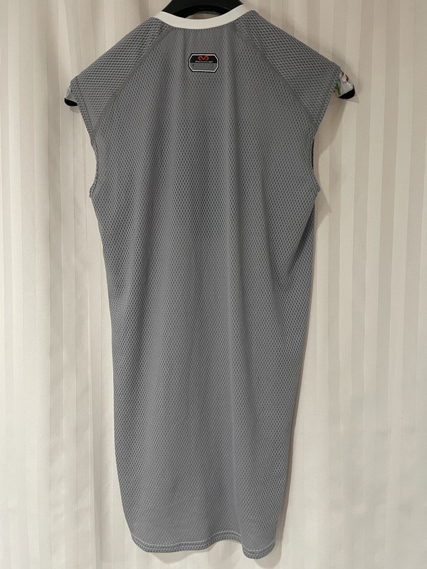 McDavid HEX Sternum Chest Sports Protection Sleeveless Shirt Large White Grey gallery
