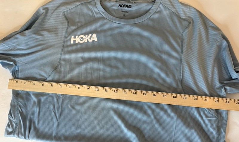 Hoka Men's Glide Running Workout Lightweight Shirt Size XL 3/4 Sleeve Light Blue gallery