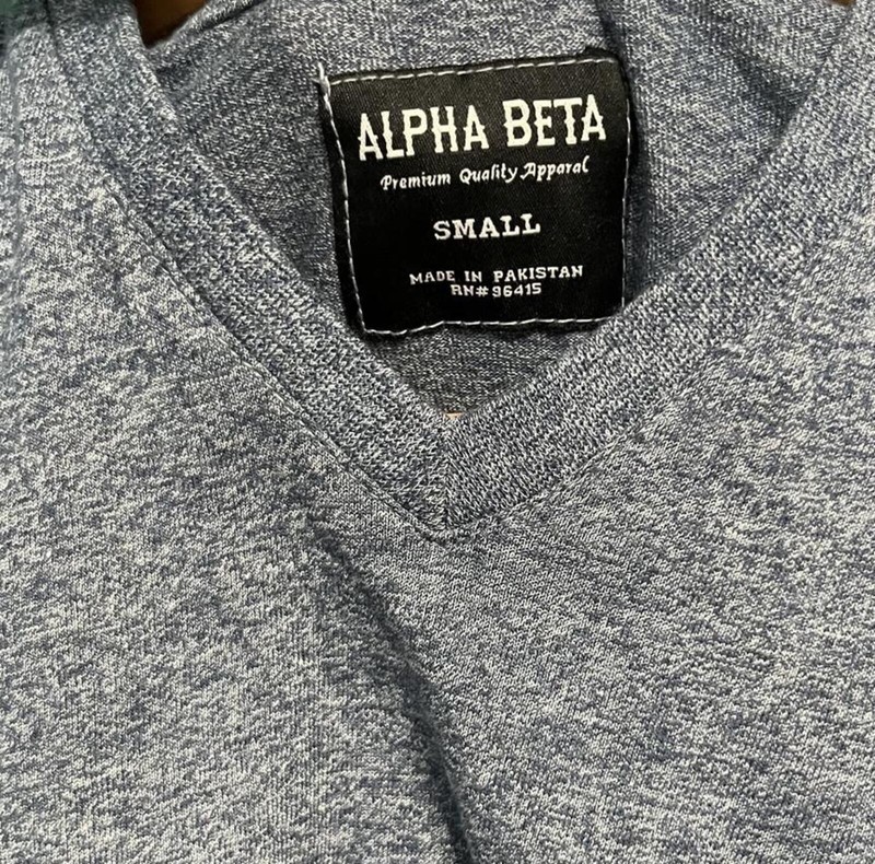 Alpha Beta Men’s Gray Marled V-Neck T-Shirt - Essential Minimalist Basics Size S gallery