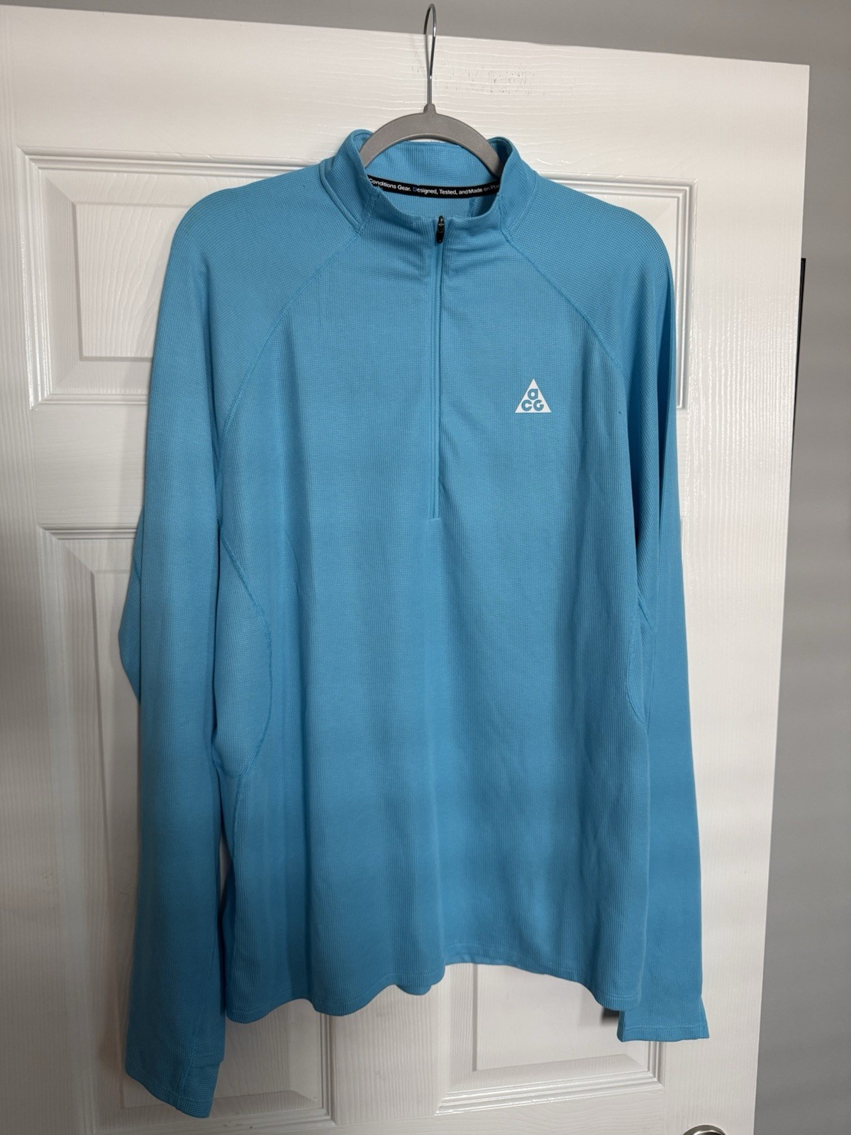 Nike ACG Dri-FIT 1/4 Zip Long Sleeve Pullover Sweater Light Blue - Large gallery