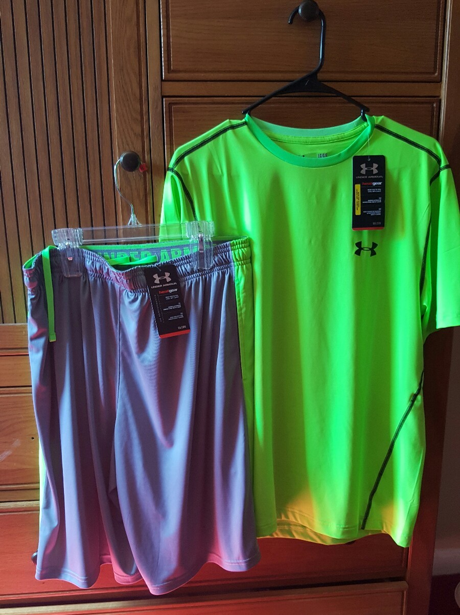 Men's Under Armour Casual Athletic Heat Gear T-shirt & Shorts New with tags LG/G gallery