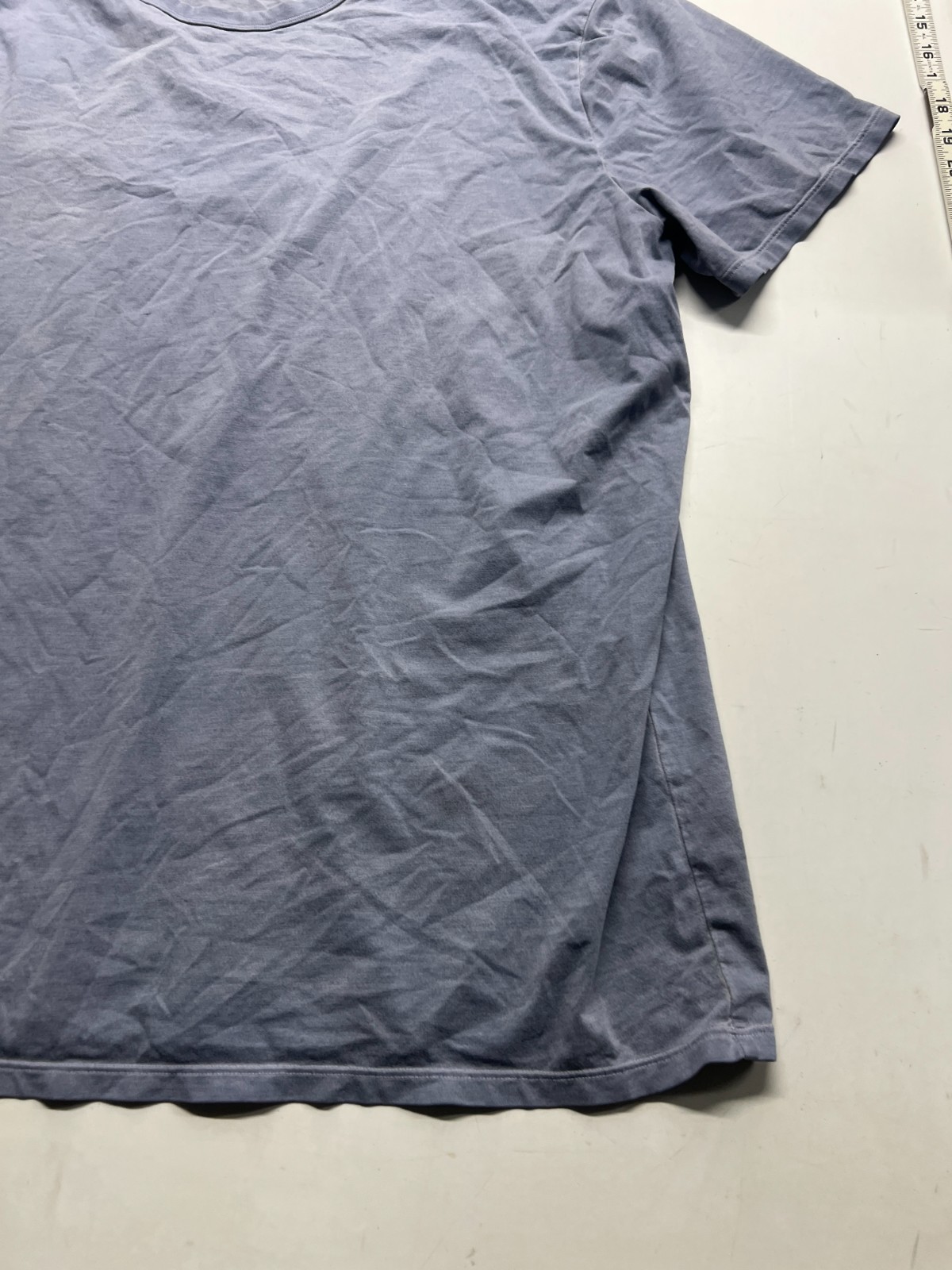 Lululemon Fundamental T Shirt Gray Capsule Staple Timeless Workout Mens Sz 22x29 gallery