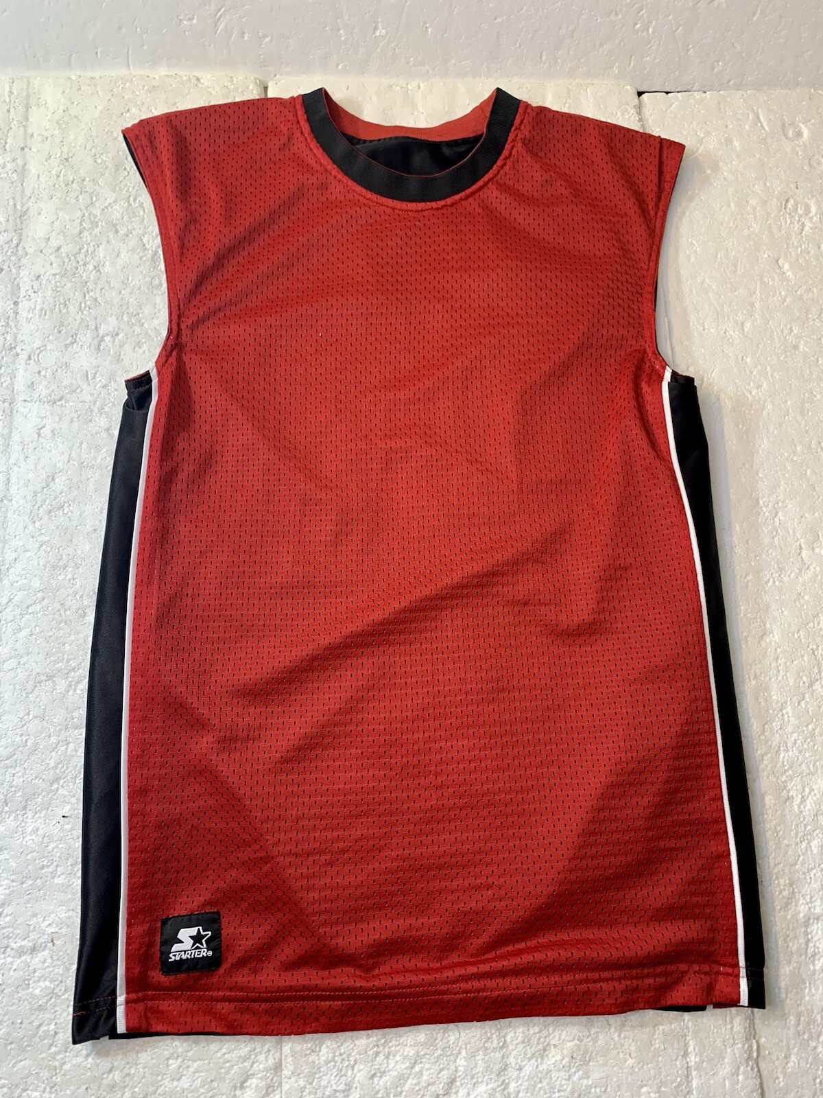 Vintage STARTER Basketball Jersey Men’s Reversible Sleeveless Size S Red/Black gallery
