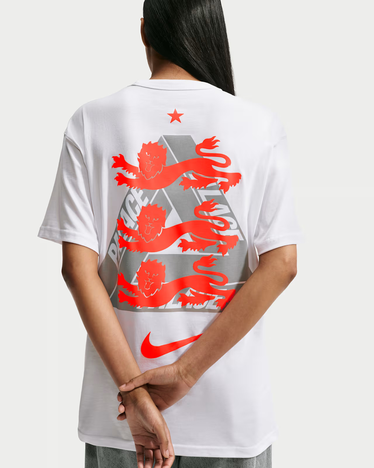 Size XXL Nike x PALACE World Cup T-Shirt England White gallery