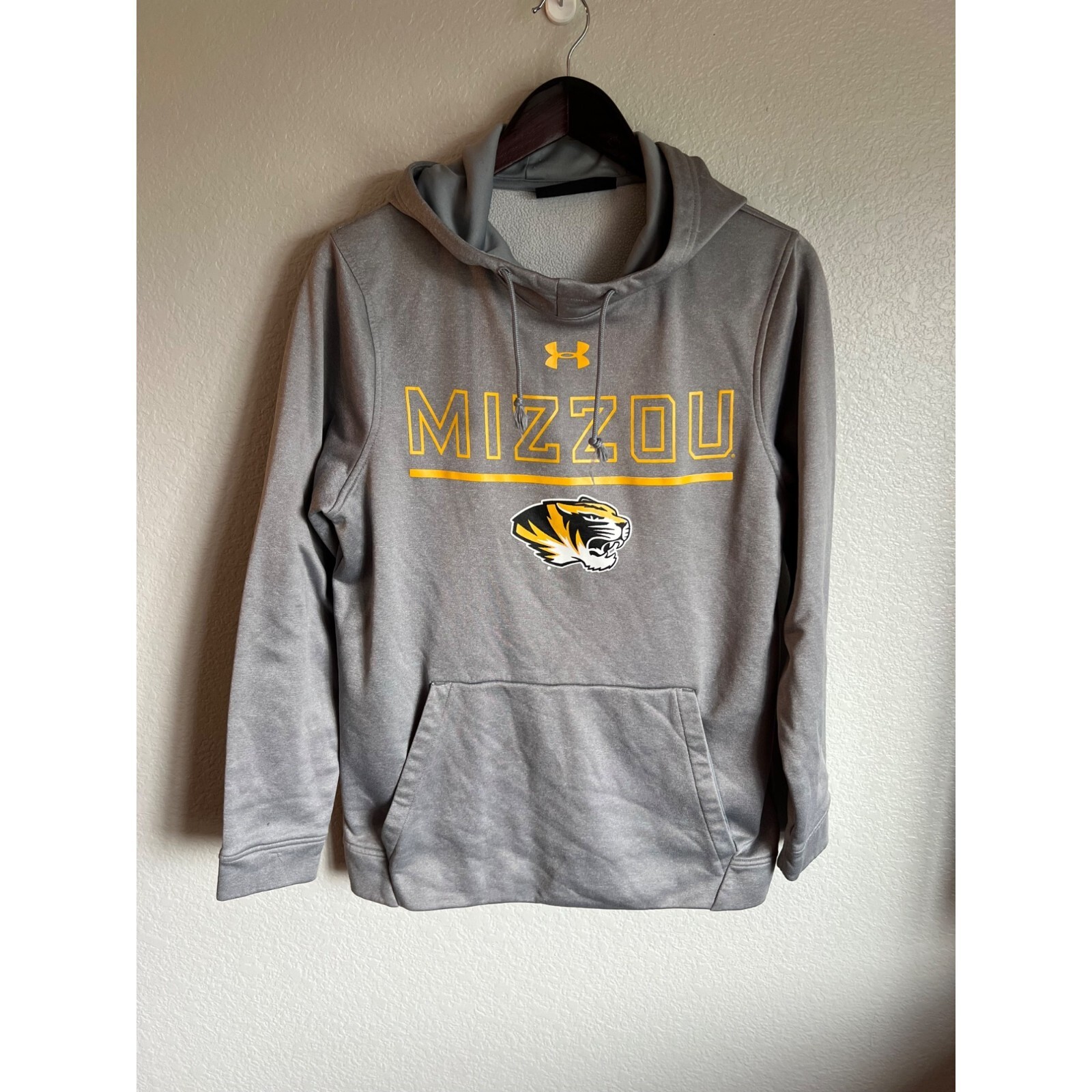 Under Armour Missouri Tigers Football - Size S gallery