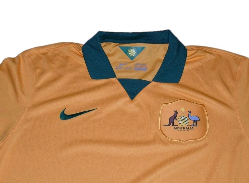 NIKE AUSTRALIA 2014 HOME DRI-FIT MENS SOCCER JERSEY - MENS SIZE XL SHIRT gallery