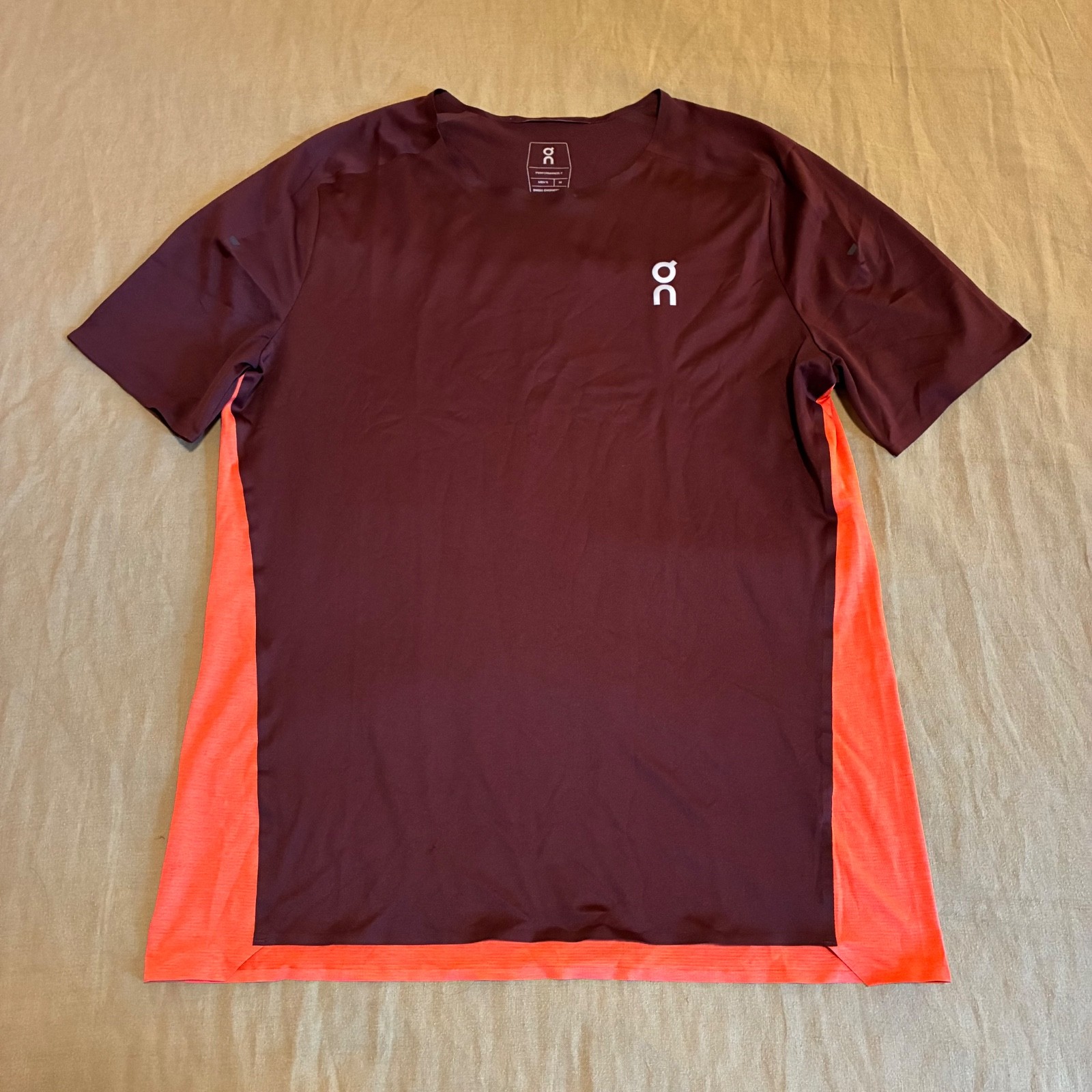 On Running Performance-T Shirt Mens Medium Mulberry/Spice gallery