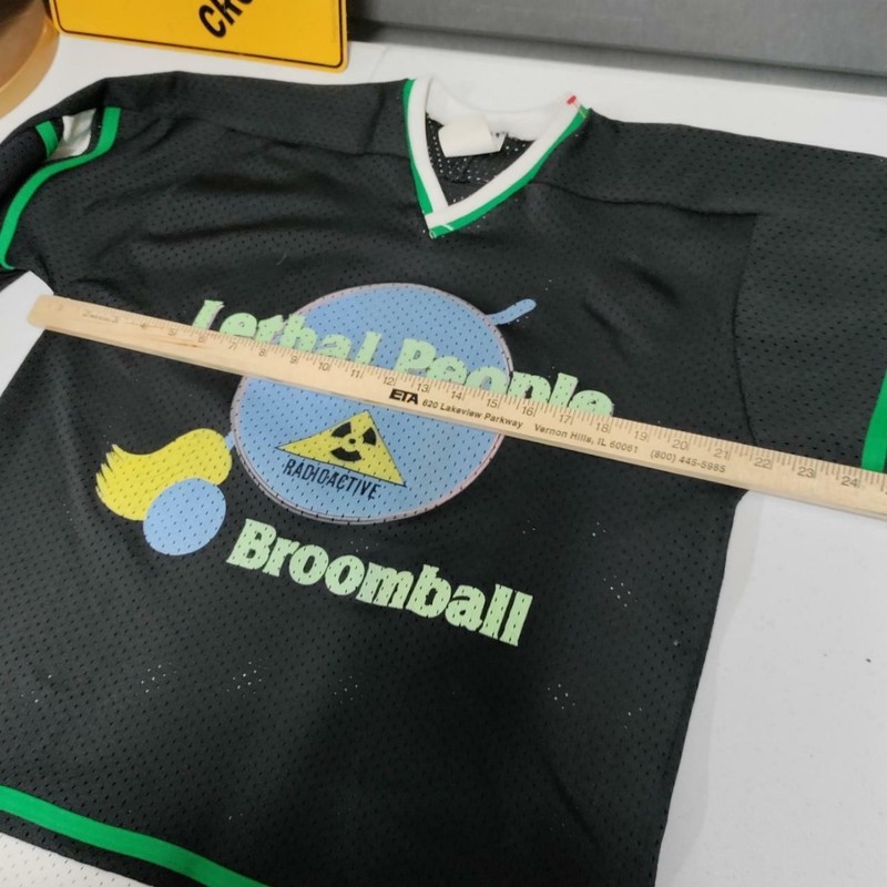 Lethal People Broom Ball Jersey Jersey Size Medium 22x29 A252ed gallery