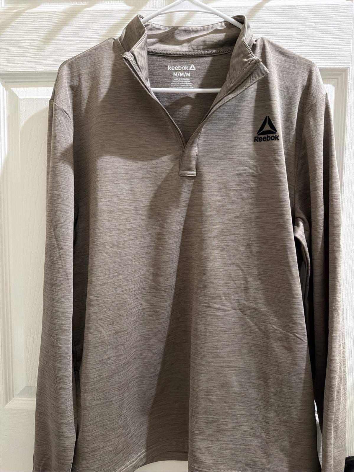 REEBOK Men’s Medium DRIFTWOOD Quarter-Zip Mock Neck Active Pullover Slim Fit NWT gallery