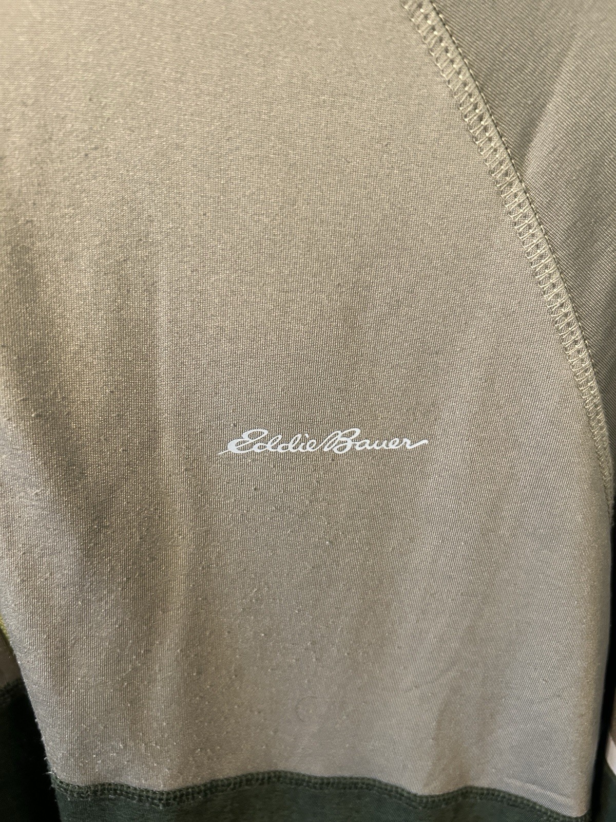 Eddie Bauer 1/4 Zip Motion Performance Top Mens Size Large gallery