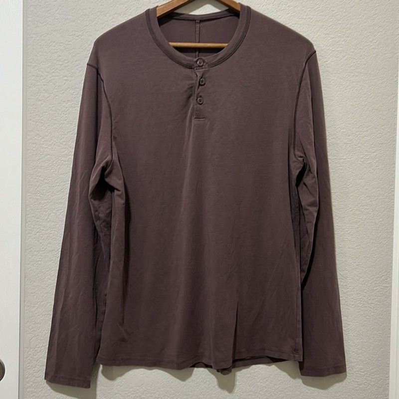 Lululemon Men’s 5 Yr Basic Long Sleeve Henley Vitasea Pima Heathered Purple gallery