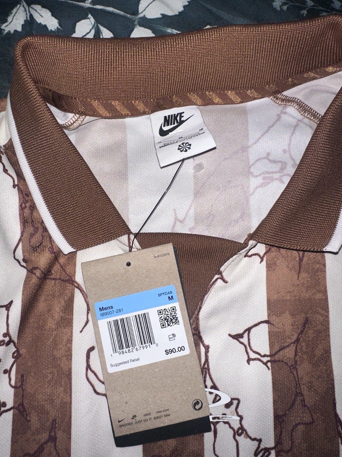 Nike INC Air LS Victory Soccer Jersey Light Brown Striped (IB9007-281) Sz M gallery