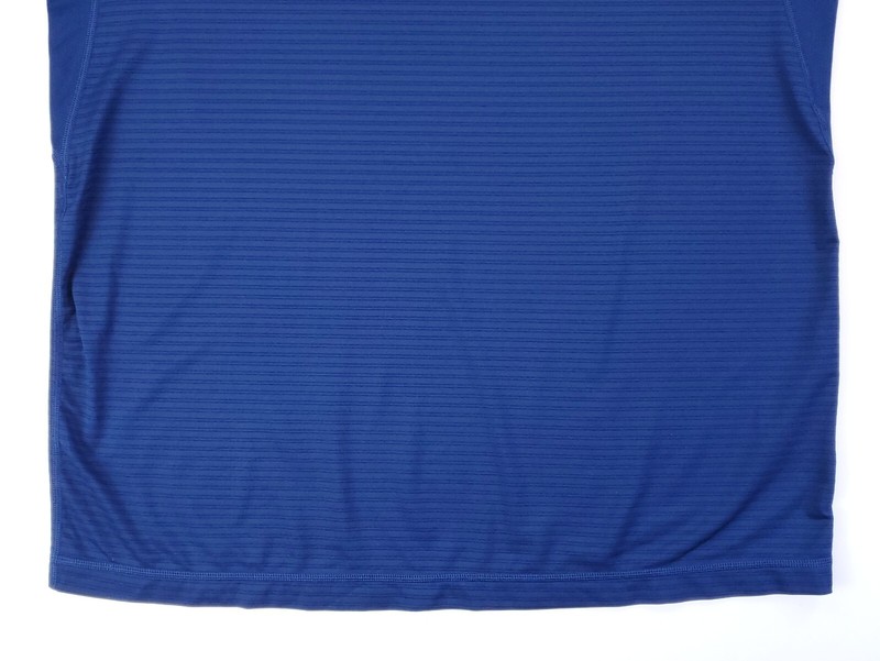 Rhone Men's L Performance Activewear Striped Long Sleeve V-Neck T Shirt Blue gallery