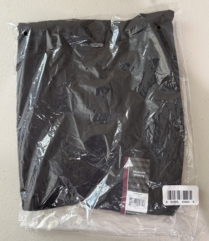 Athletic Works Men's Moisture Wicking Rich Black Tri-Blend Small T-Shirt 1164 gallery