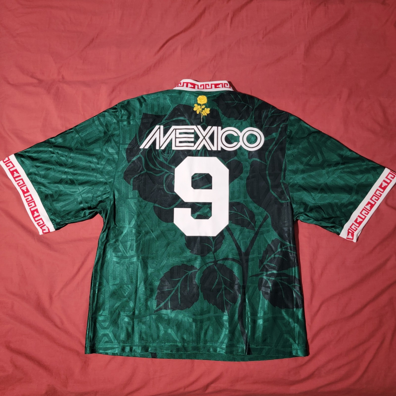 ADIDAS x WILLY CHAVARRIA MEXICO SOCCER JERSEY WORLD CUP 2026 SIZE S gallery
