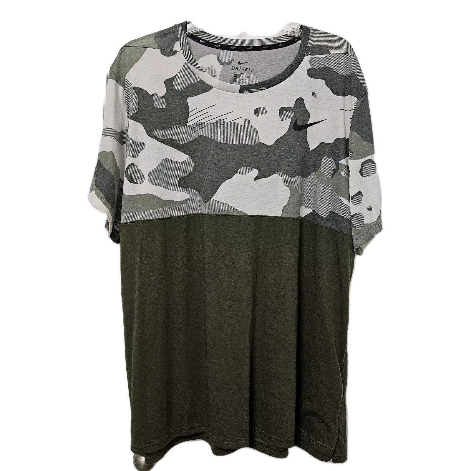 Nike Dri-Fit Shirt Men's XXL Standard Fit Green Camo Camouflage Short Sleeve EUC gallery