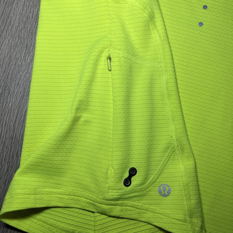 Lululemon Mens XL Metal Vent Tech Stretch Performance Running High Visibility gallery