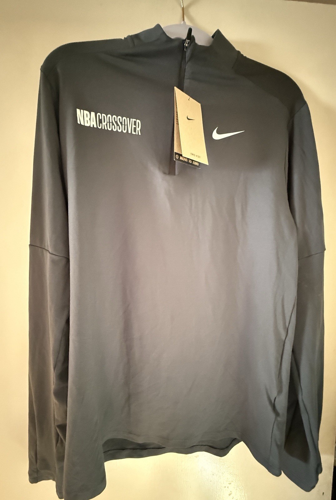 Nike NBA Crossover 2026 All-Star Dri-FIT 1/2 Zip Running Pullover NWT Size S gallery
