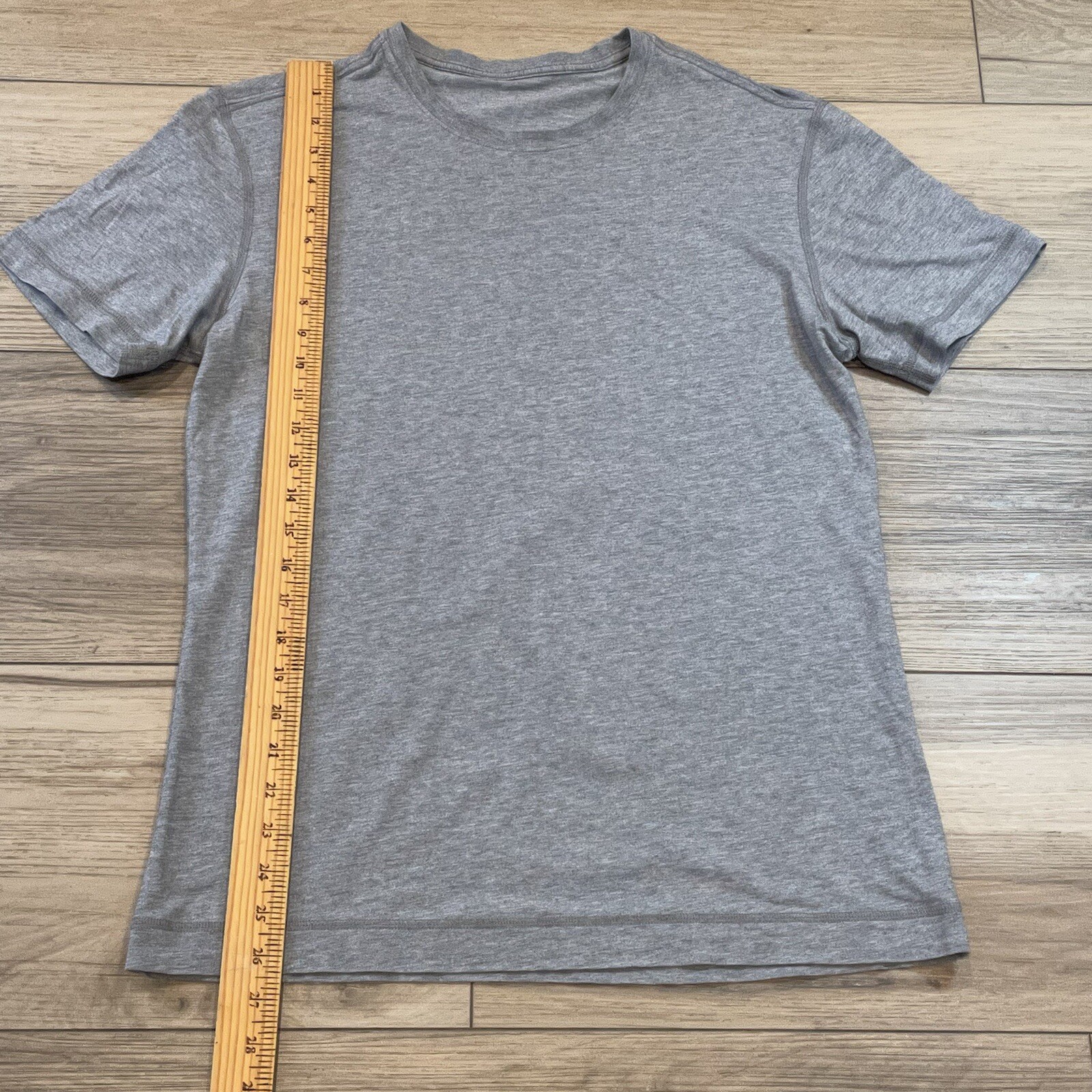 Lululemon Athletic Shirt Medium ? Mens Heather Gray Workout Gym See Measurements gallery