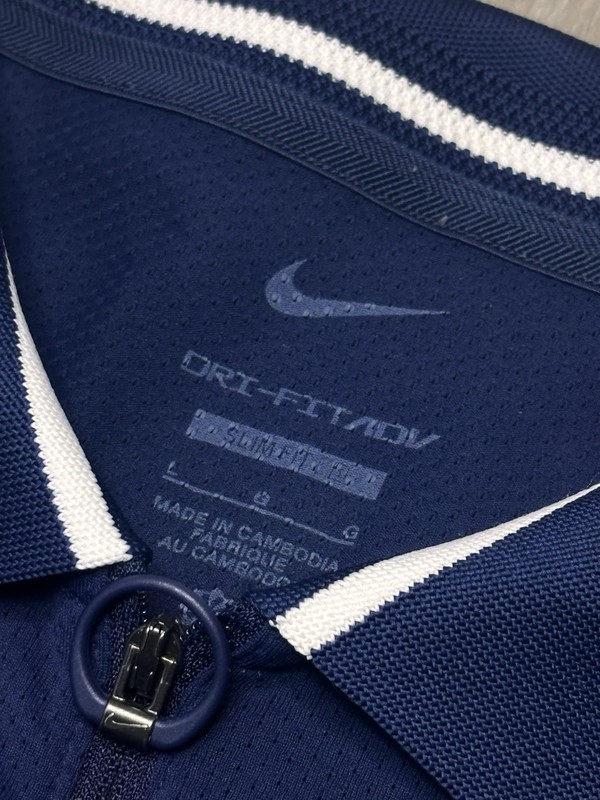 Nike Court Polo Men’s Size Large Dri Fit ADV Slim Fit Slam Logo 1/4 Zip Shirt gallery