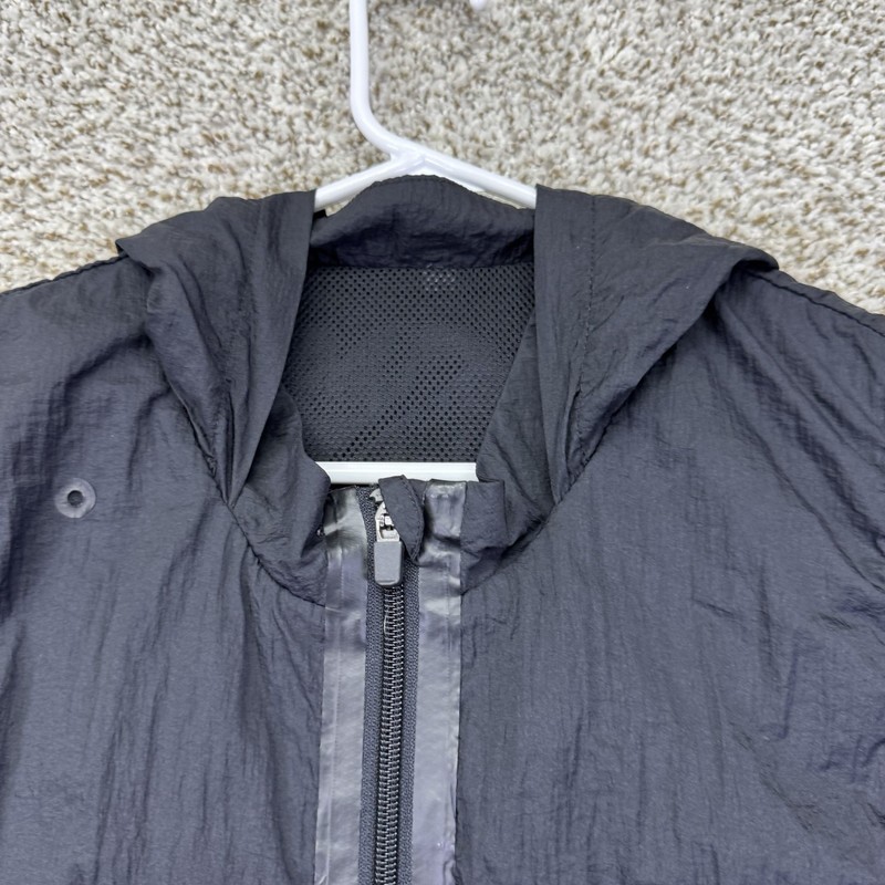 Fabletics Performance Vest Men's Large Black Full Zip Sleeveless Stretch Hood gallery