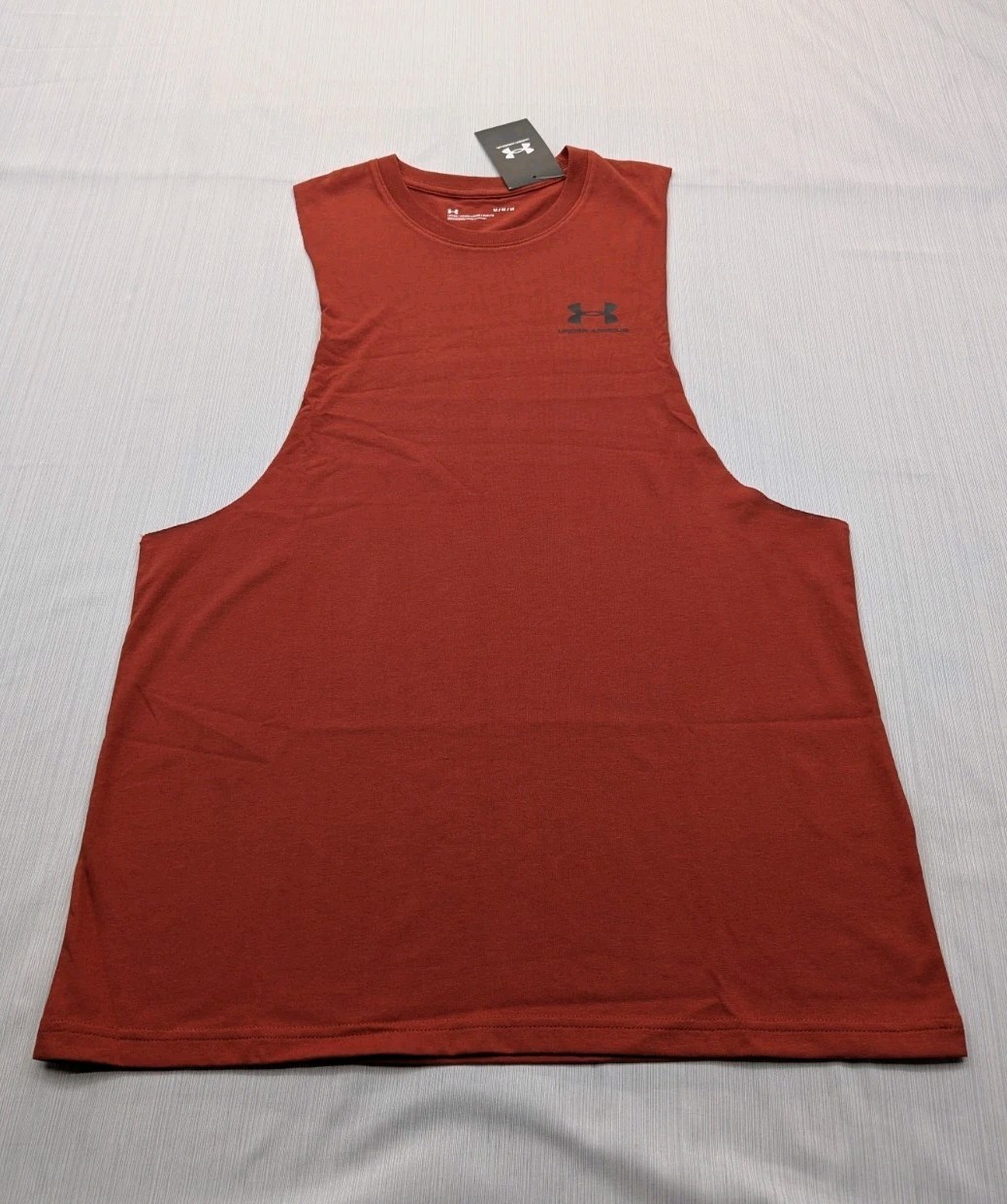 New Under Armour UA Cutoff Tank Top Shirt Sz Medium Loose Super Soft Brick Red gallery