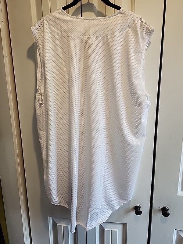 Mens Eastbay White Mesh Button Up Sleeveless Jersey Size XLarge gallery