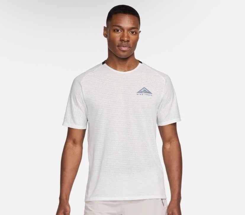 Nike Trail Solar Chase Men’s Dri-FIT Running Top White DV9305-121 Size Medium gallery