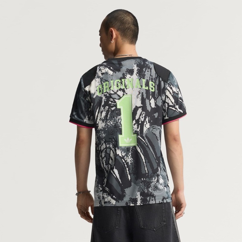 Adidas L Men's Jersey Black White Grey Pink Retro Classic Shirt AOP KD2351 NWT gallery
