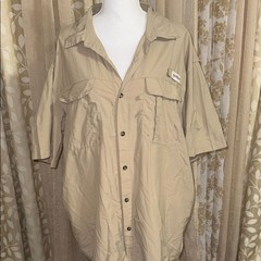 Magellan Men’s Outdoors Fishing Khaki Button Down Shirt