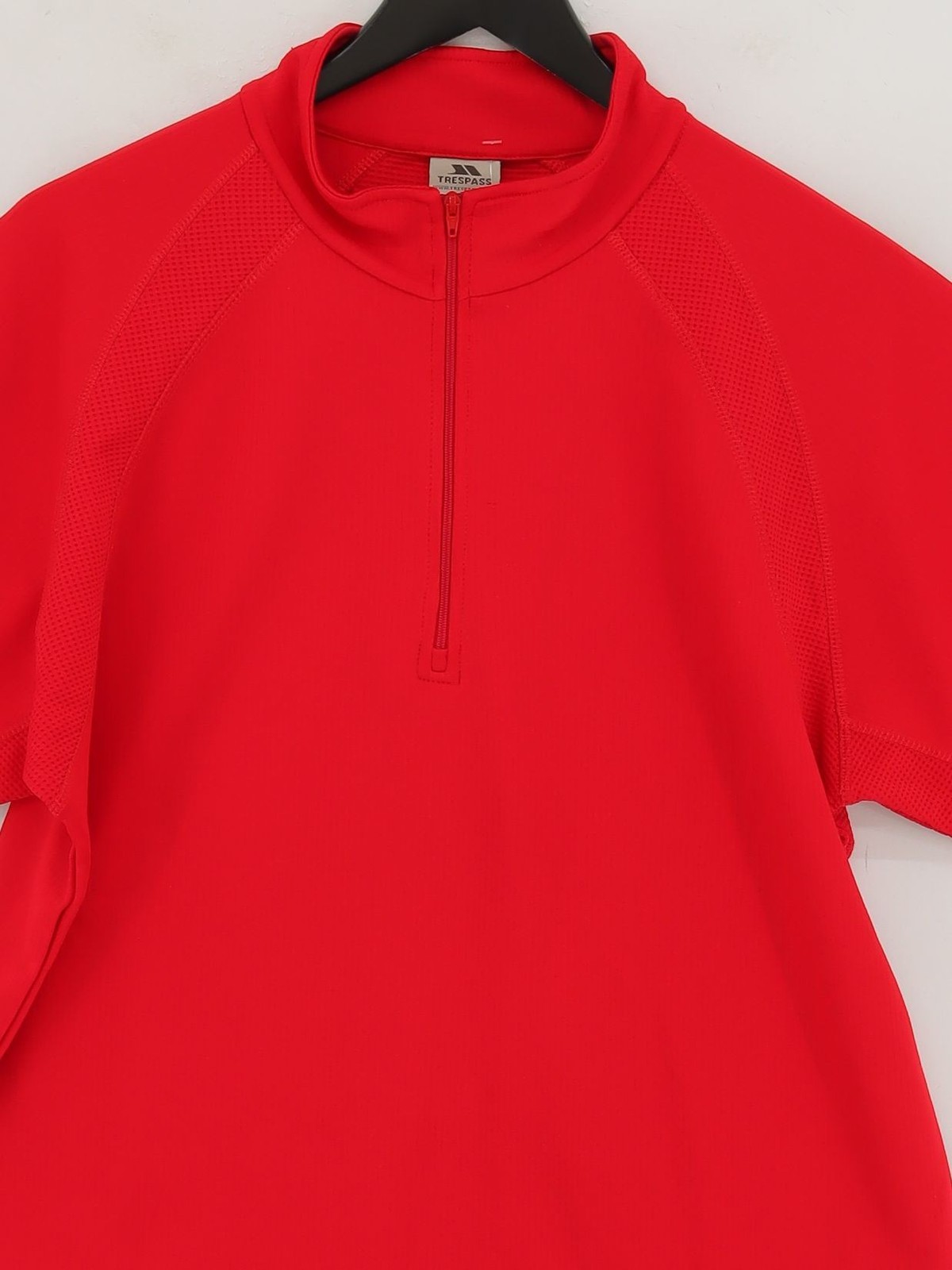 Trespass Men's T-Shirt L Red 100% Polyester High Neck Basic gallery
