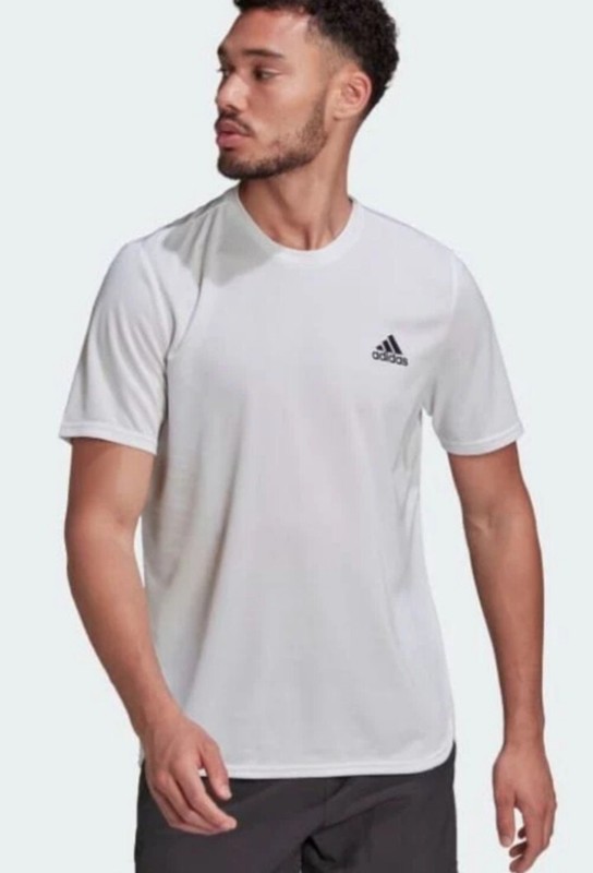 Men's Adidas size (M) Aeroready designed to move sport tee NWT gallery