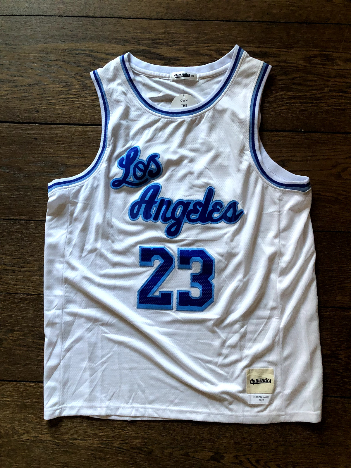 LOS ANGELES LAKERS CLASSIC AUTHENTICS LEBRON JAMES REPLICA JERSEY - SIZE LARGE gallery