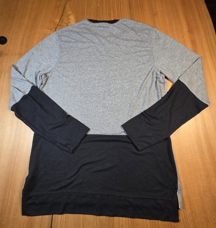 Nike Men’s Large Gray Black Long Sleeve Athletic Shirt Dri-Fit Yellow Swoosh gallery