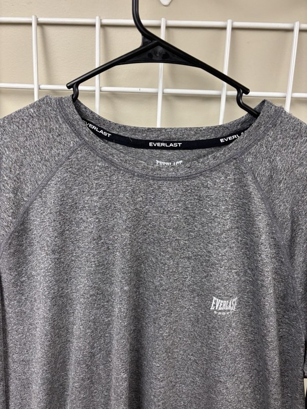 Everlast Sport Men’s Activewear Long Sleeve Polyester T-Shirt Size XL gallery