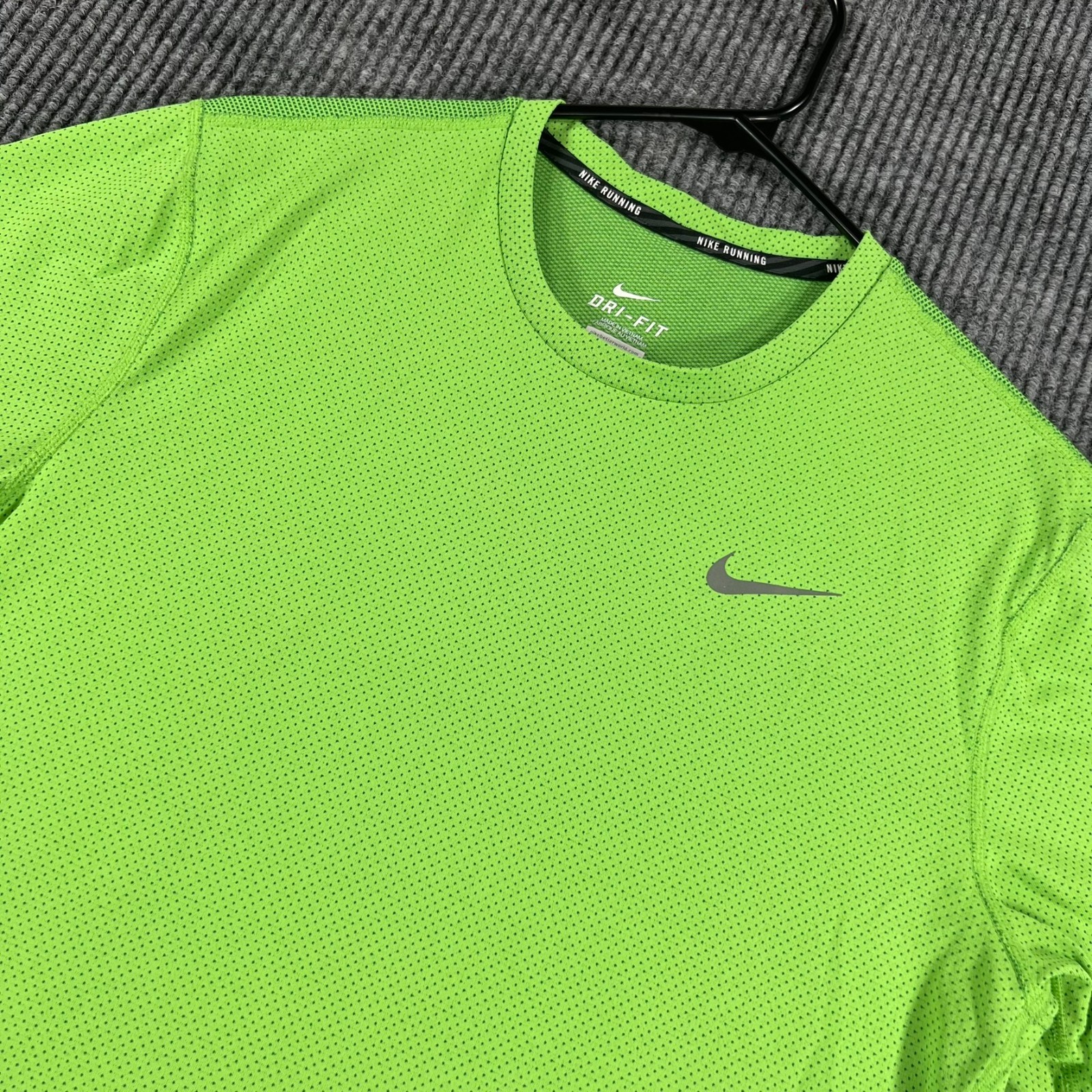 Nike Dri Fit Shirt Mens Small Neon Green Short Sleeve Running Workout Active Gym gallery