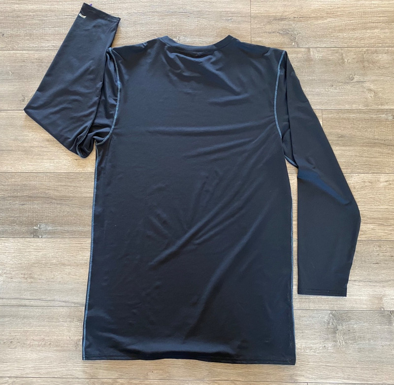 Alo Yoga Mens XXL Long Sleeve Performance Training Top Black Baseball Stitch gallery