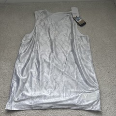 New /Nike Kobe Dri-FIT Standard Issue Basketball / Gym Shirt Size Medium TALL