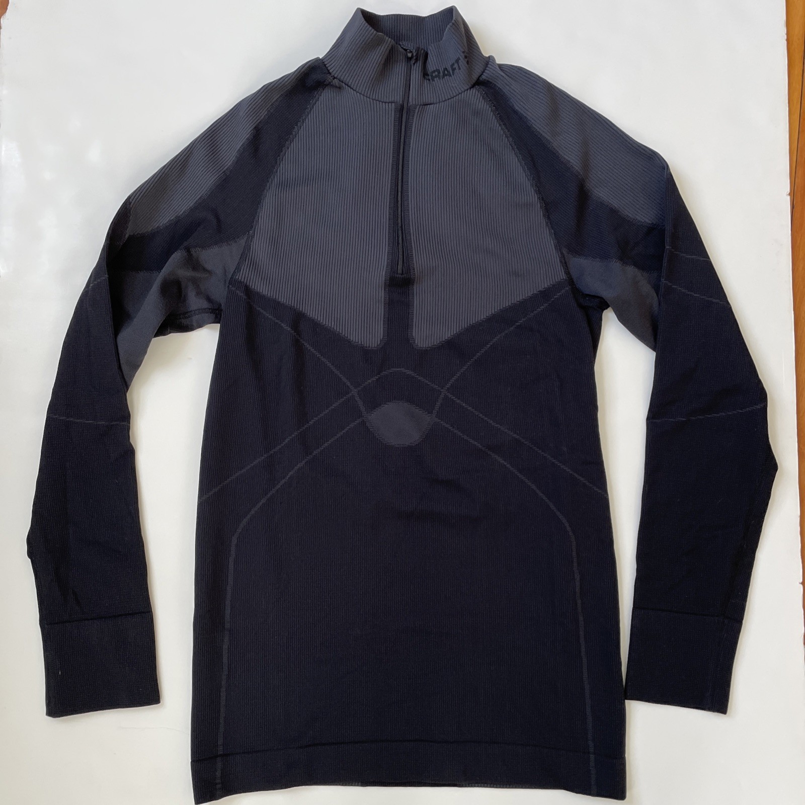 Craft Active Intensity 1/4 Zip Long Sleeve Black Gym Compression Top Sz L gallery