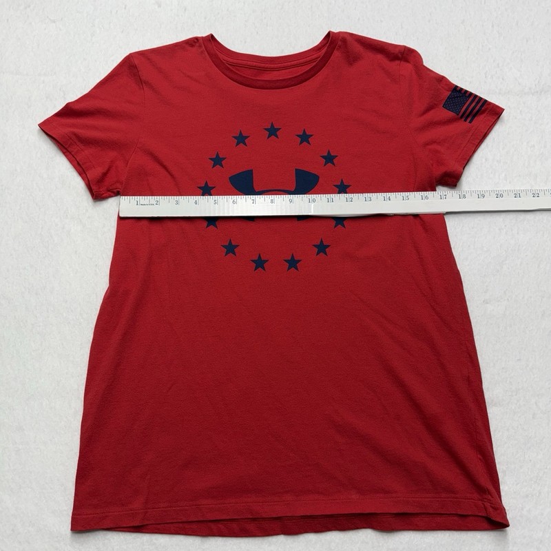 Under Armour Men’s Medium Red Short Sleeve TShirt Black Logo with Stars USA Flag gallery