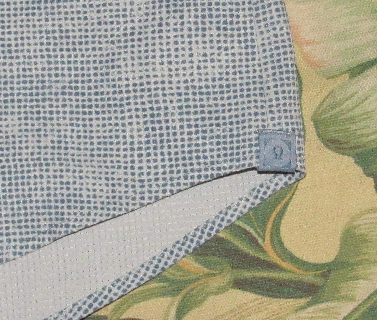 LULULEMON Blue Printed Short Sleeve Commission Shirt Large gallery