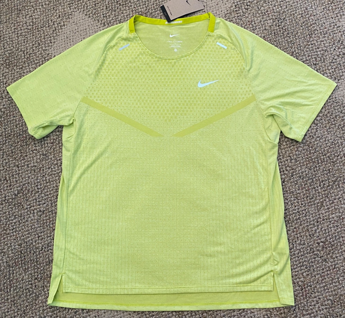 Nike TechKnit ADV Short-Sleeve Top Shirt T-Shirt Lightweight DM4753 $80 Men's Lg gallery
